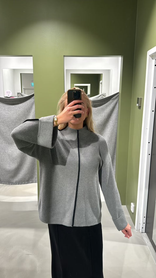 VINOORA Knit Top - Medium Grey Melange