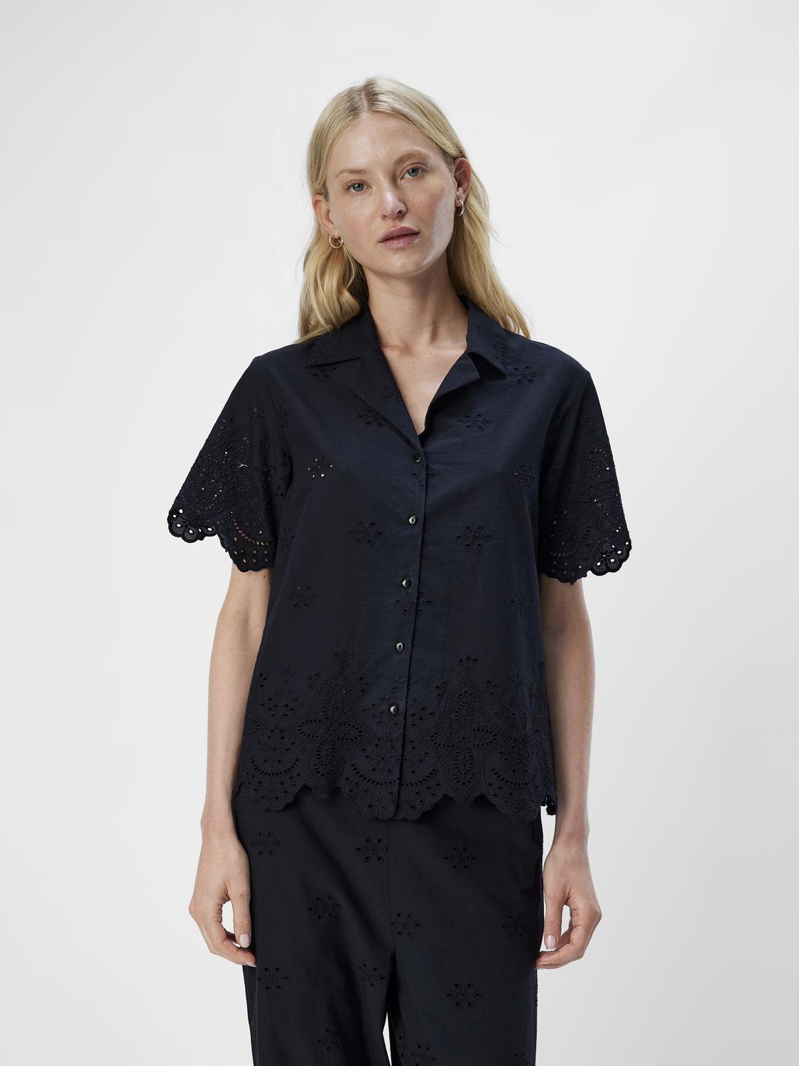 OBJELISE Shirts - Black